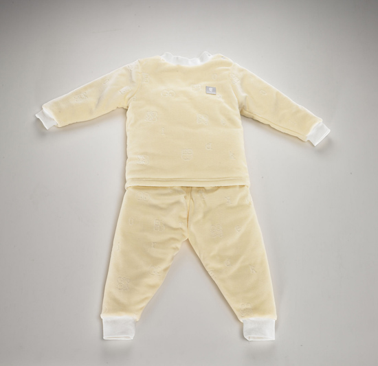 卓?jī)簩殞毤玳_套裝