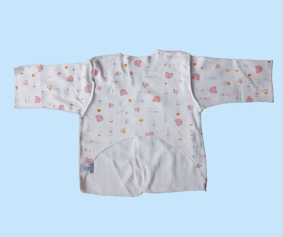 A03半背密拷系帶上衣(背面)