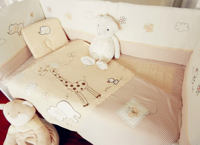 喜樂寶淺黃床品套件