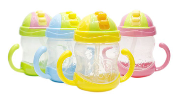 親恩吸嬰幼兒學(xué)飲杯.jpg 親恩吸嬰幼兒學(xué)飲杯.jpg