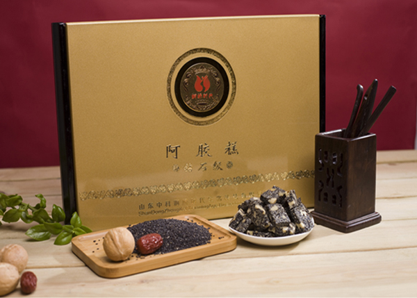 婀嬌時(shí)代鉆石級別阿膠糕.jpg