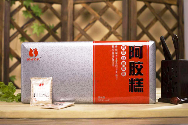 婀嬌時代芳菲白銀系列阿膠糕產(chǎn)品介紹.jpg
