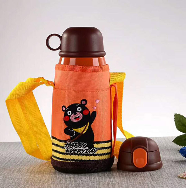 好樂嬰帶布套2多用保溫杯橙色600ml.jpg 好樂嬰帶布套2多用保溫杯橙色600ml.jpg